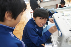 カンジ―は～sで